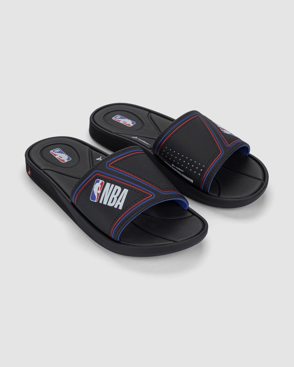 Sandalia Hombre Negro/Azul NBA Pump Rider